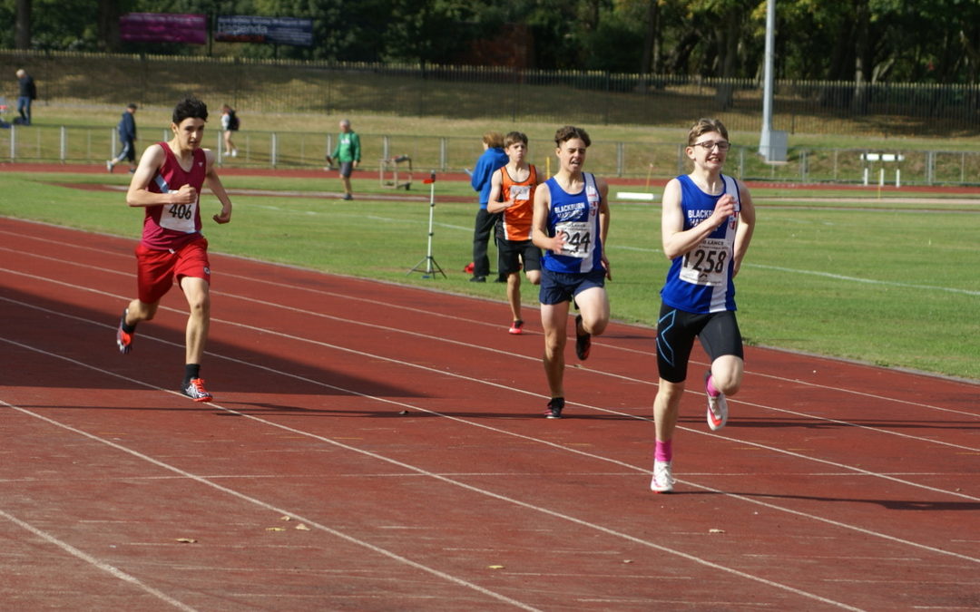Ben Wins British Laser Run Championships – Matthew at English Schools Combined Championships – PB’s for Anna & Matthew at Liverpool – 10k PB for Lawrence at Trafford – PB’s at Trafford Open & Mid Lancs for Harriers – Rachael Debuts over Half-Marathon – Harriers on the Fells
