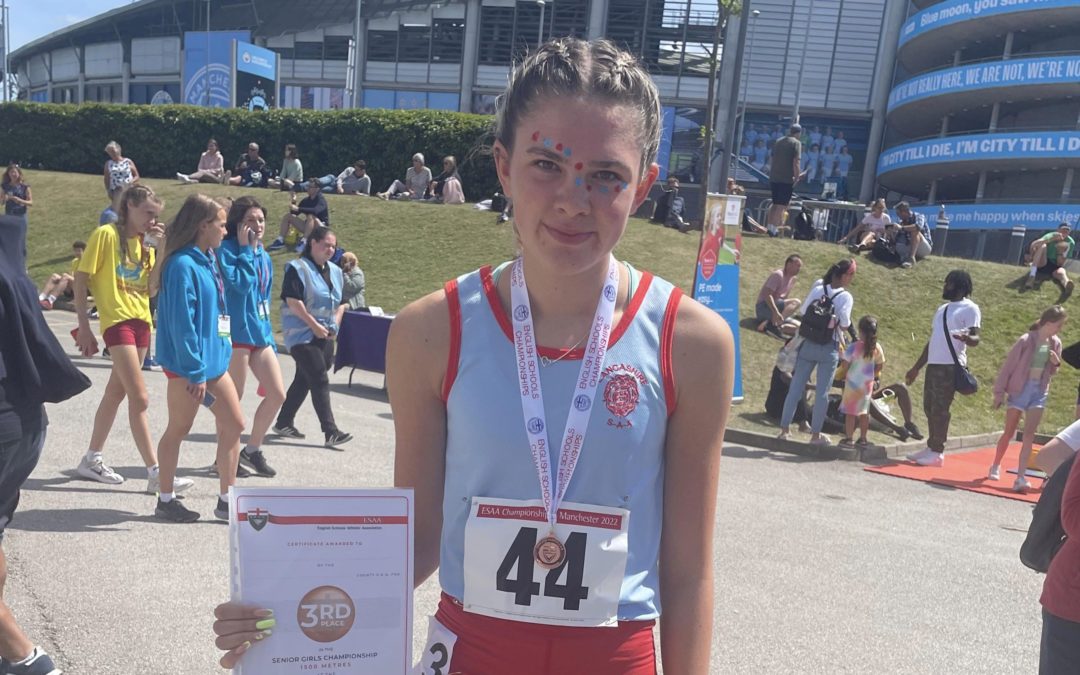 Bronze Medals for Abigail & Daniel and New PB’s for Harriers at English Schools Championships – 2nd for Josh at Don Ashton memorial Race – Harriers at Final Astley Park Trail Race Series