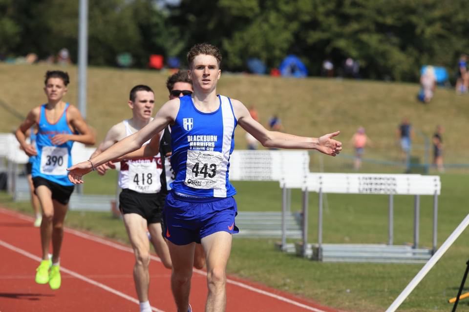 4 Gold, 5 Silver & 3 Bronze Medals for Blackburn Harriers at Northern Championships – Ben goes 2nd in National Rankings – New 1500m PB for Codie at Trafford – Helen 2nd at Lowther Race – Boulsworth Fell Race