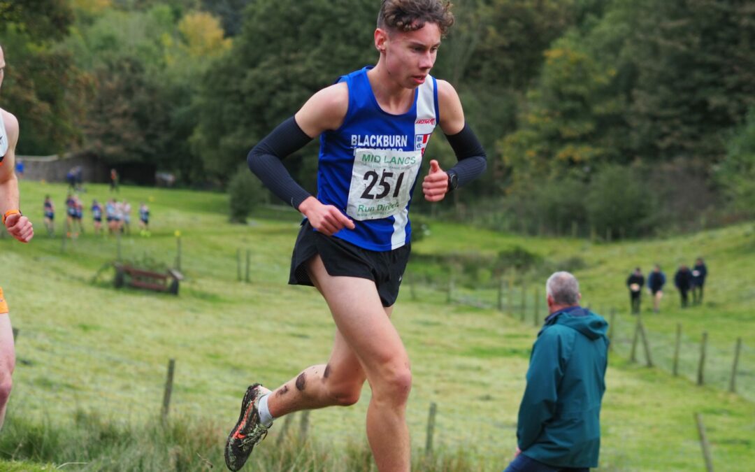 Individual & Teams Wins for Harriers at Mid Lancs – Ben 1st British athlete in Amsterdam Marathon – Katie goes to Bath