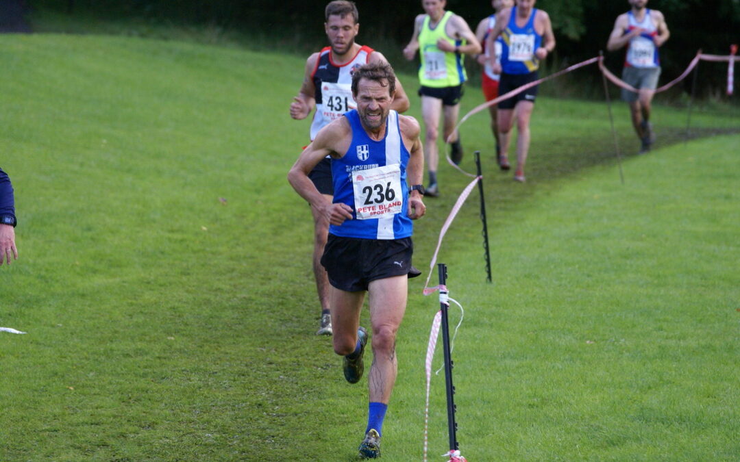 Red Rose XC at Todmorden – English Schools fell Championships – New Marathon PB for Dan – Top 20 finishes for Harriers at London Mini-Marathon – Top 5 for Eleesha at Aintree Half-Marathon – Amy 1st Woman at Media City 5k – Wins for Smith Family at Fleetwood Triathlon