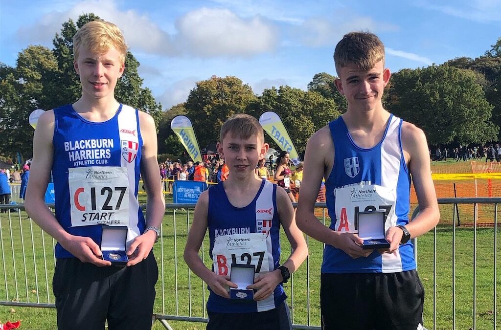 Silver for U15 Boys at Northern XC Relays & Top 5 for U17W and SenM – New 10k PB’s for Josh & Maddie at Abbey Dash – Team Win for Harriers at Lancashire 5m Road Champs – Top 20 for Maddie at Gwent