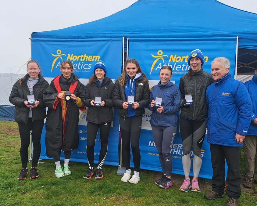 Harriers Senior Women Win Northern 6-Stage – 5th for Men in 12-Stage – Silver for U15 Boys – – Ben Wins Rollercoaster Half – Henry & Jacob National Sportshall Championships – Josh Wins Bronze at Lancashire Fell Champs