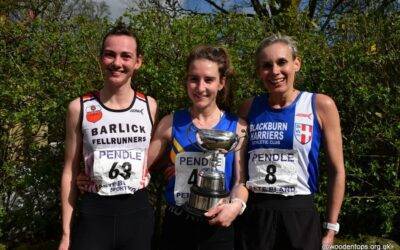 Charlotte & Matthew in US Hammer Comps – Warm weather training with the Harriers – Wins & PB’s for Harriers at Trafford – Joe at I.O.M Festival of Running – Podium & Lancashire Vests for Harriers at Lancs Fell Championships – Marc 3rd at Pete Hartley Memorial Race – National Sportshall Final