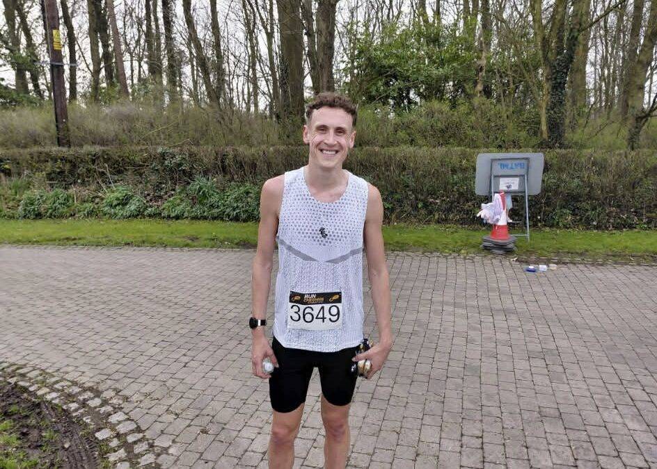 PB & Top 5 for Joe at Pulford 10k – Seasons Hammer Best from Matt in US – Coniston 14 – Wilmslow Half – 5k PB for James – New PB’s for Harriers at Blackpool & Trafford – Charlotte Wins Bronze in National Biathlon
