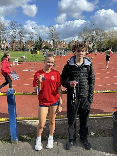 Wins & PB’s for Harriers at Trafford – Leah 2nd in Rollercoaster Half – Ben top 10 in first Modern Pentathlon of the season – Mark in Caldervale 10mile