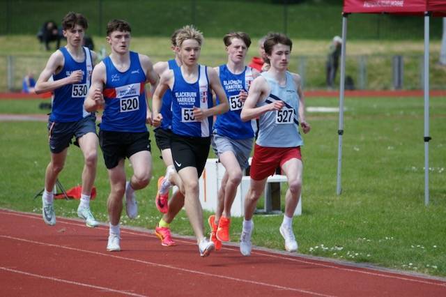 Matt breaks 48yr old 3000m Club Record & Wins Selection for GB 10000m in European Cup – Wins, Medals and PB’s for Harriers at Lancs T&F Champs – Astley Park Series – Blacksticks Blue 10k –  Pin Haw Moor Fell Race Howgill FRA Junior Fells